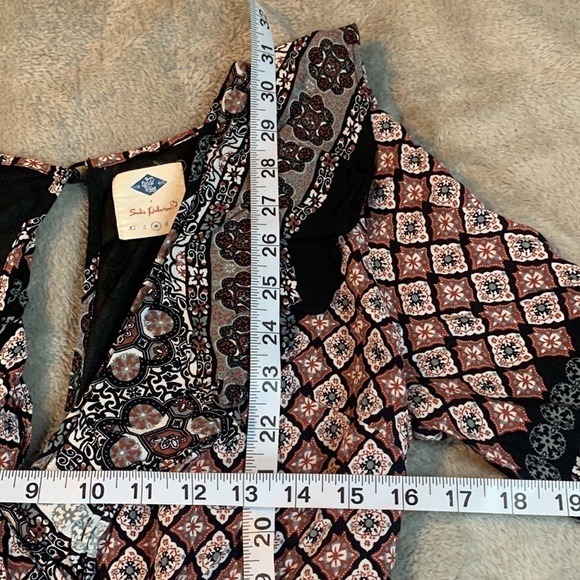 Wild Blue Sadie Robertson Romper - Picture 5 of 7